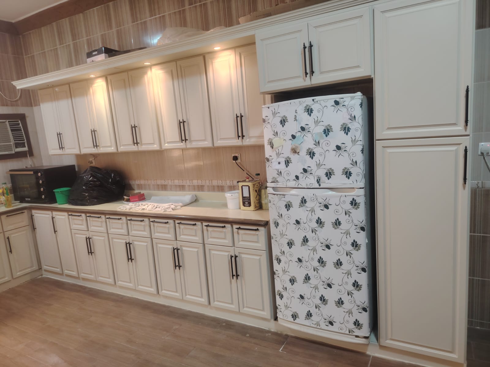 تعديل مطابخ وتغيير لون للمطبخ